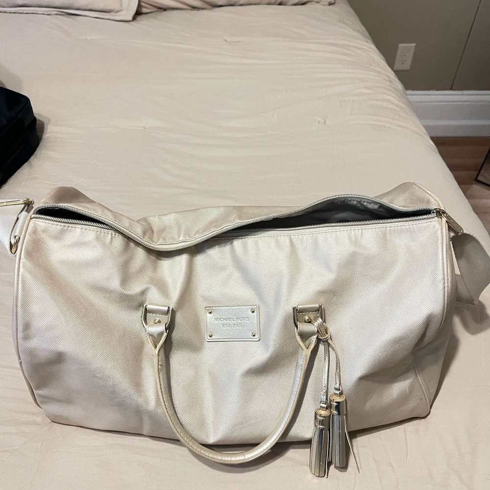 Michael Kors Cream Satchel Bag